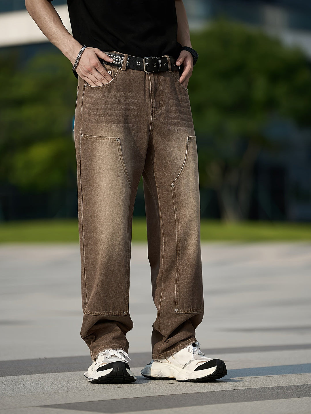 Classic denim jeans with a breathable, lightweight design, perfect for summer comfort.