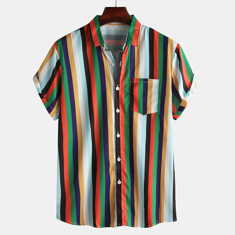 Comfortable summer shirt for men with breathable and lightweight fabric, perfect for warm weather.