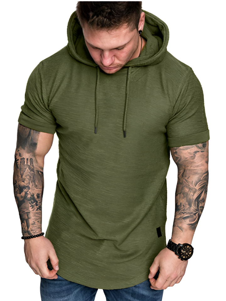 Casual active hooded sweater for men with breathable fabric and a relaxed fit for all-day comfort.