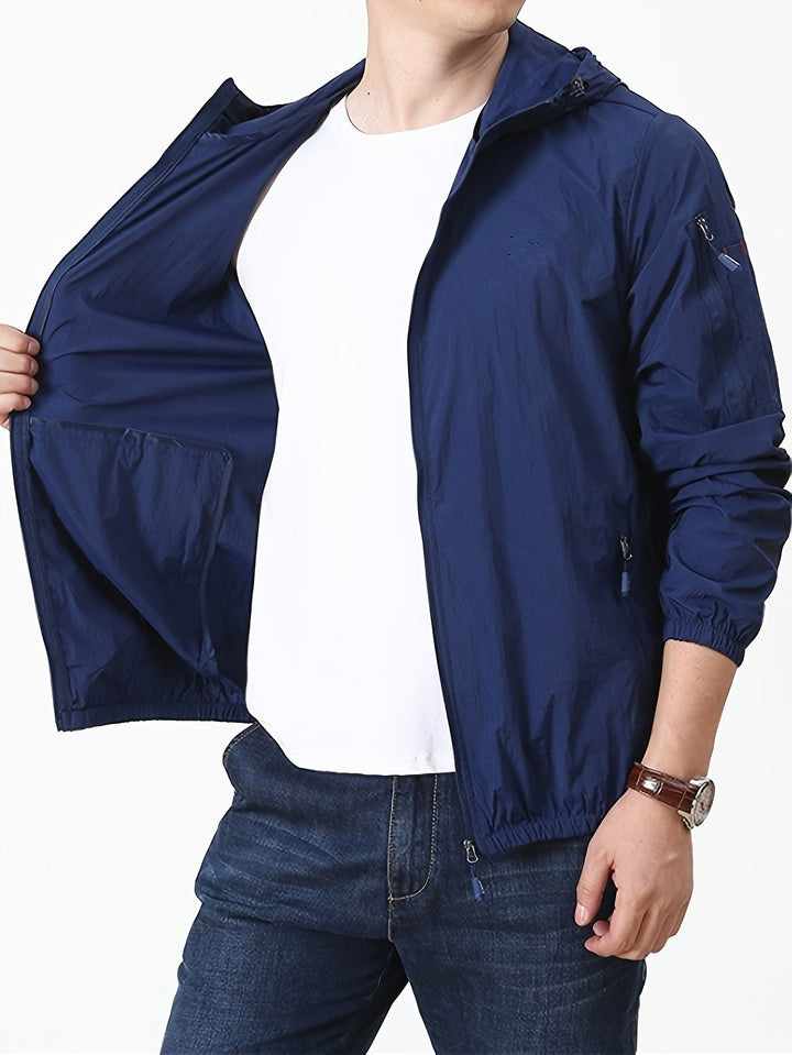 Comfortable UV-shield jacket for men with breathable quick-dry fabric, ideal for Autumn weather and sun protection.