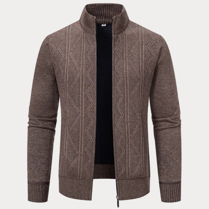 Elegant knitted cardigan for men with soft fabric and refined fit, perfect for stylish Autumn layering.








