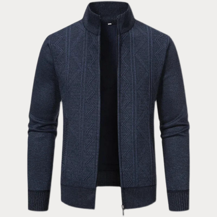 Elegant knitted cardigan for men with soft fabric and refined fit, perfect for stylish Autumn layering.









