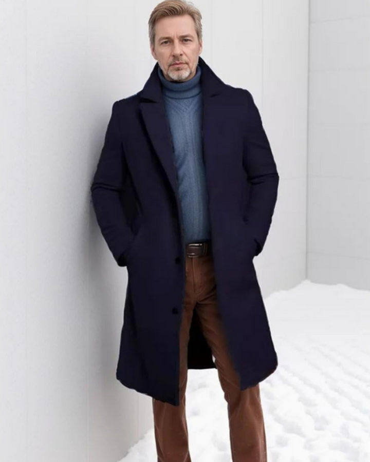  Luxurious trench coat for men with tailored fit and wind-resistant fabric,.
