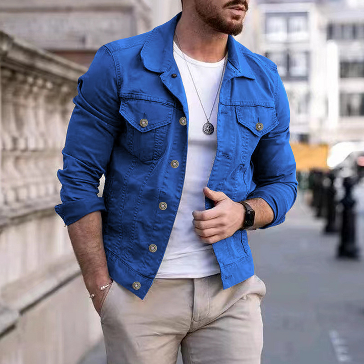 Men's casual denim jacket with timeless design and relaxed fit, perfect for stylish and comfortable autumn outfits.








