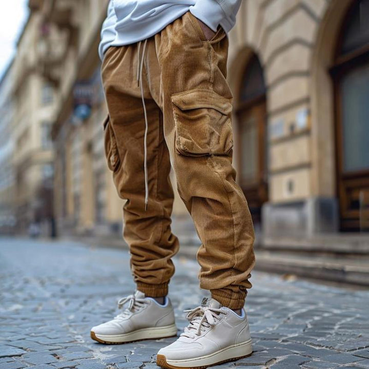 Relaxed cargo pants for men offering comfort, practicality, and versatile style for autumn days.








