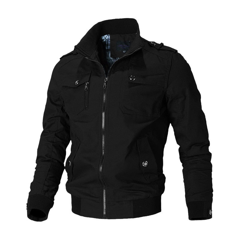 Casual outdoor jacket for men, featuring lightweight, weather-resistant fabric and practical design for autumn adventures.