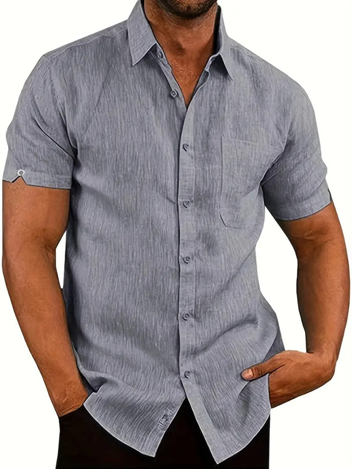 Casual summer polo shirt with breathable fabric, relaxed fit, and versatile style, ideal for warm summer days.
