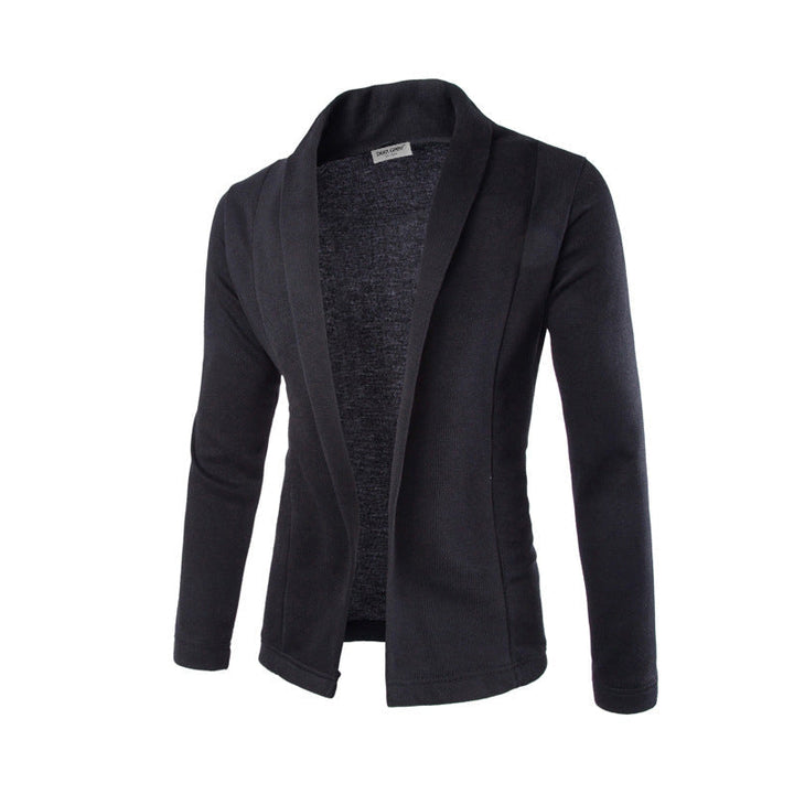 Classic autumn cardigan for men, perfect for layering and staying stylish on chilly days.








