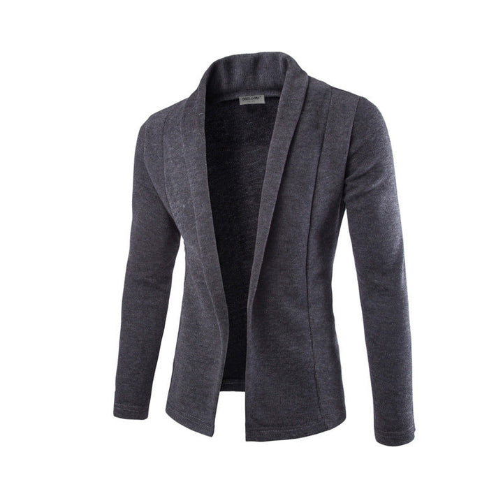 Classic autumn cardigan for men, perfect for layering and staying stylish on chilly days.








