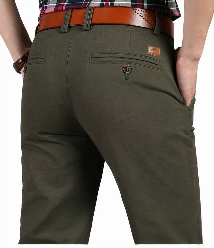  Classic elegant business trousers for a polished professional look, ideal for office wear and summer days.
