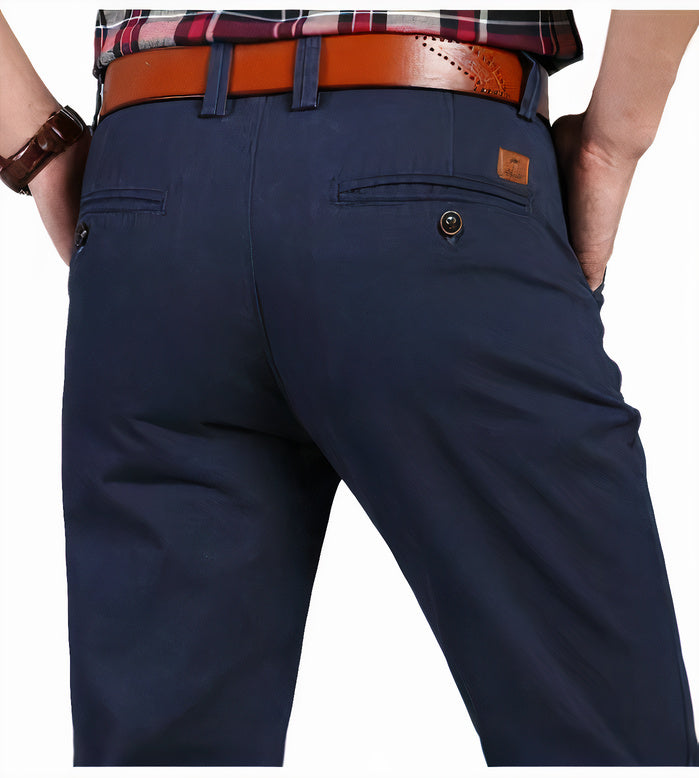  Classic elegant business trousers for a polished professional look, ideal for office wear and summer days.
