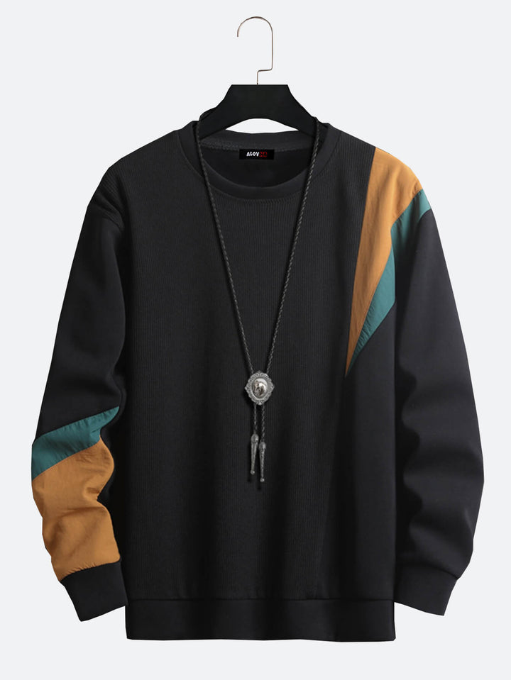 Classic warm autumn sweater for men, designed for comfort and style on chilly autumn days.







