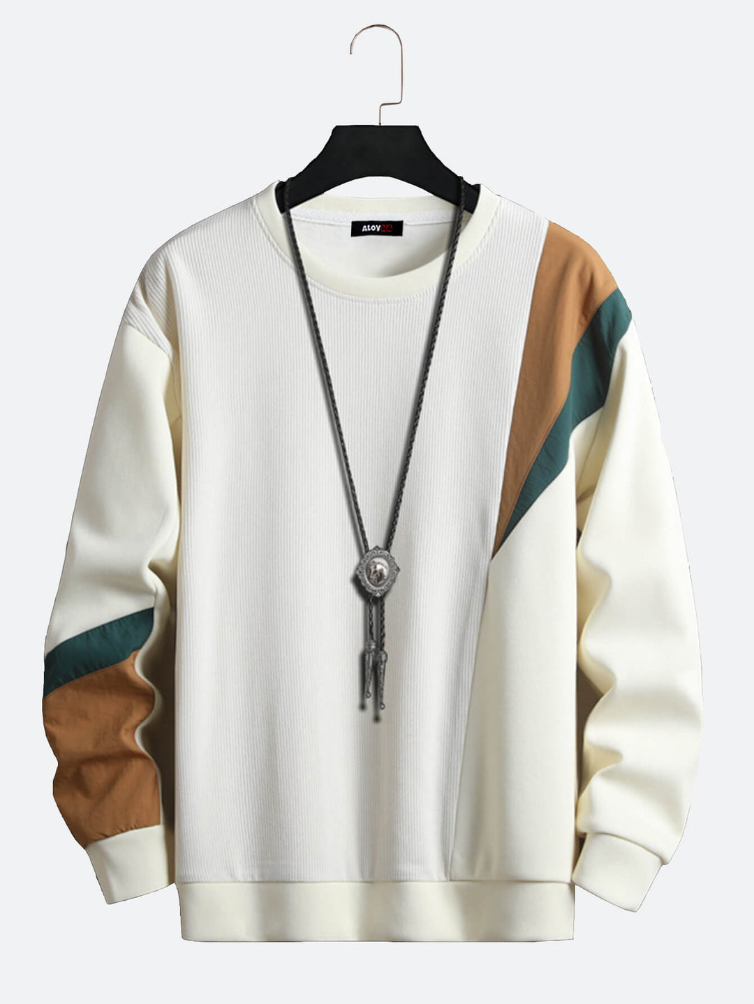 Classic warm autumn sweater for men, designed for comfort and style on chilly autumn days.








