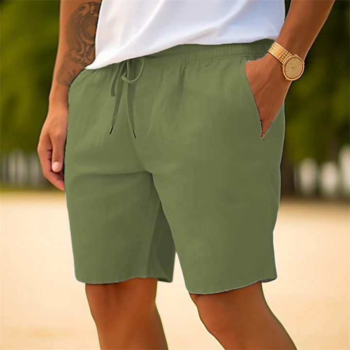 Men's comfortable beach shorts with lightweight and quick-drying fabric, ideal for relaxed summer days by the water.