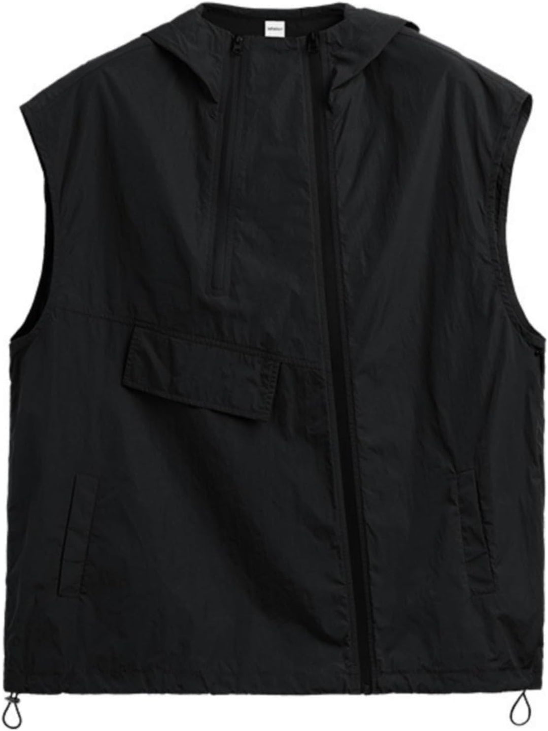 Comfortable men's cargo vest with multiple pockets, perfect for autumn layering and outdoor activities.
