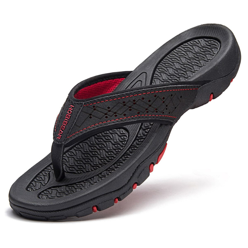 Comfortable men's slippers with cushioned sole and breathable design, ideal for relaxing on summer days.
