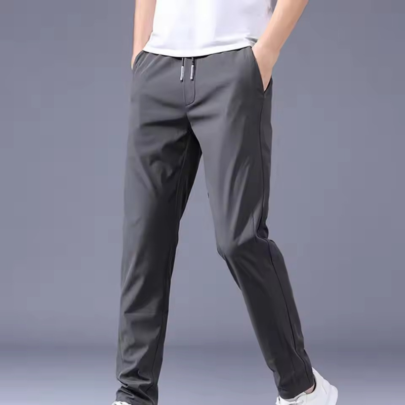 Comfortable and stylish men's stretch trousers for ultimate ease and fit.
