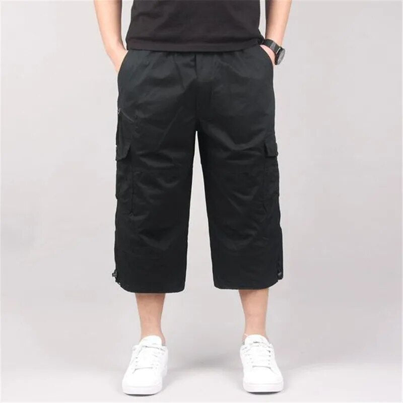 Durable cargo shorts for men ideal for outdoor adventures and warm Summer days








