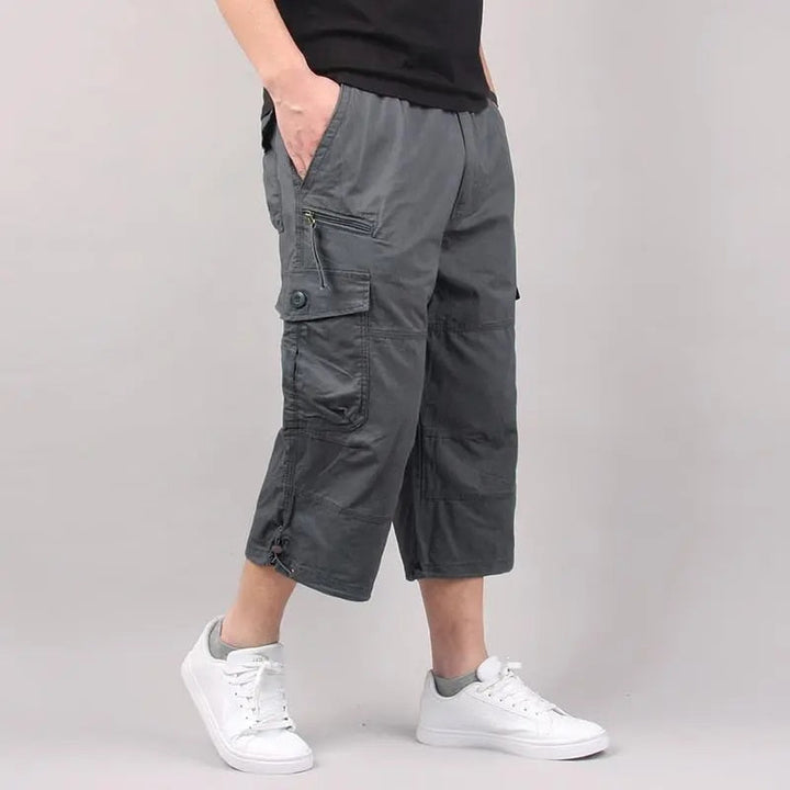 Durable cargo shorts for men ideal for outdoor adventures and warm Summer days








