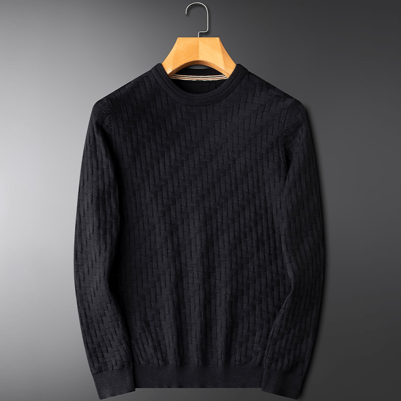 Men’s elegant Autumn jacket with tailored fit, breathable fabric, and modern cut—ideal for stylish seasonal layering.