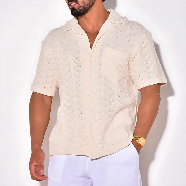 Elegant and breathable men's summer shirt, designed for lightweight comfort and sophisticated style.