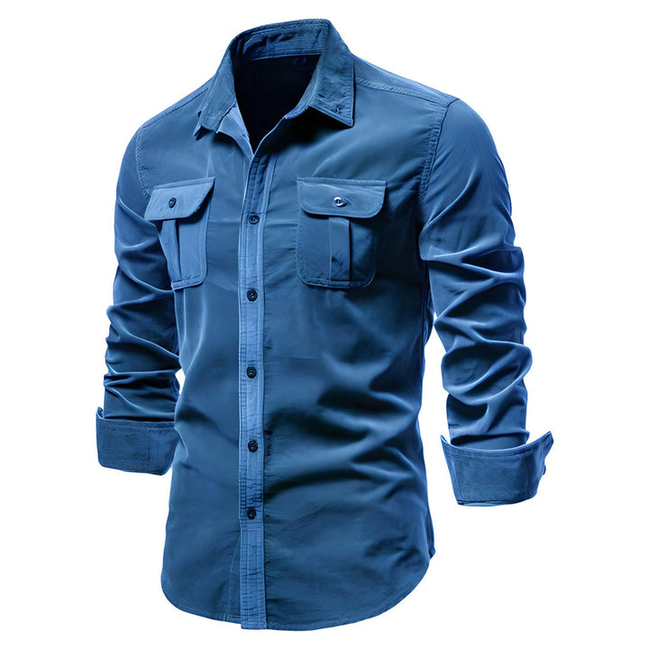 Elegant men's summer shirt with breathable, lightweight fabric and a tailored fit for warm-weather style.