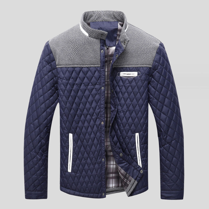Elegant warm jacket for men with soft lining and tailored fit, perfect for stylish comfort on Autumn days.