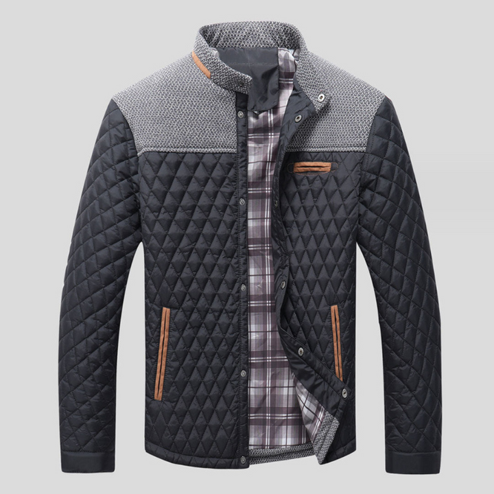 Elegant warm jacket for men with soft lining and tailored fit, perfect for stylish comfort on Autumn days.