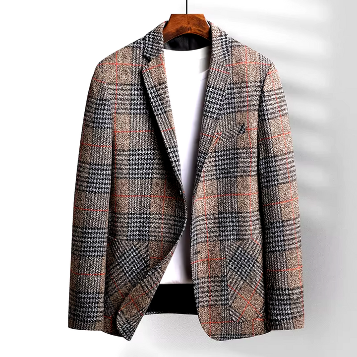 Elegant wool business coat for men with a tailored fit, perfect for autumn days and professional settings.