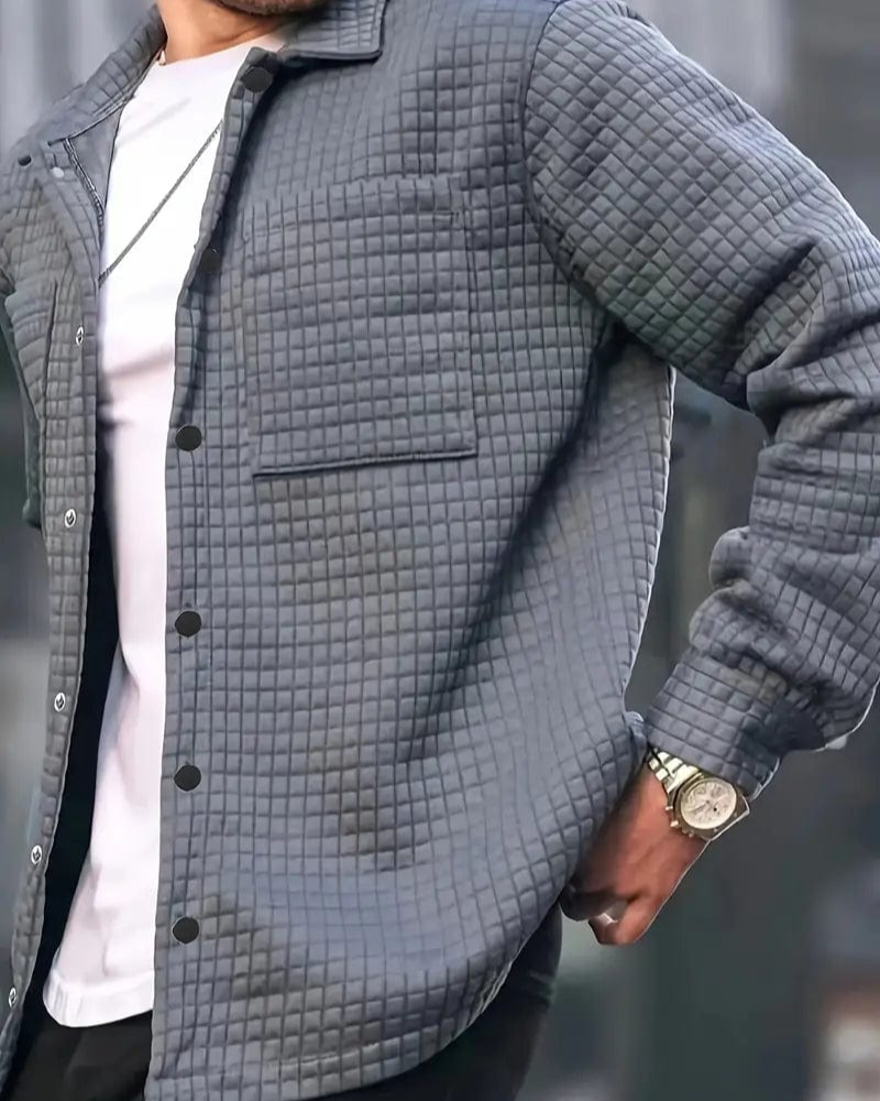 Men’s casual jacket designed for autumn days, offering lightweight comfort, versatile style, and a relaxed fit.