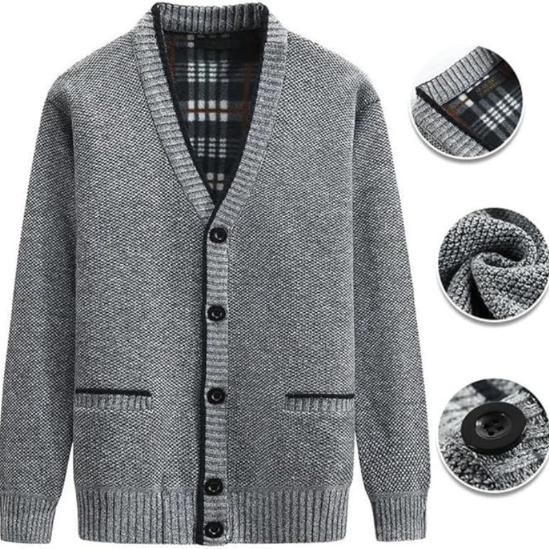 Men’s chic Autumn cardigan in soft knit with a relaxed fit and modern cut—ideal for cozy and stylish layering.