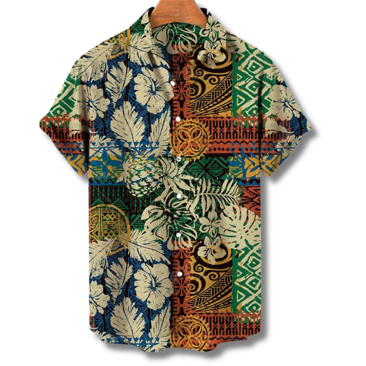 Men’s classic floral Hawaiian summer shirt with a lightweight, breathable fabric and tropical design, ideal for summer days.