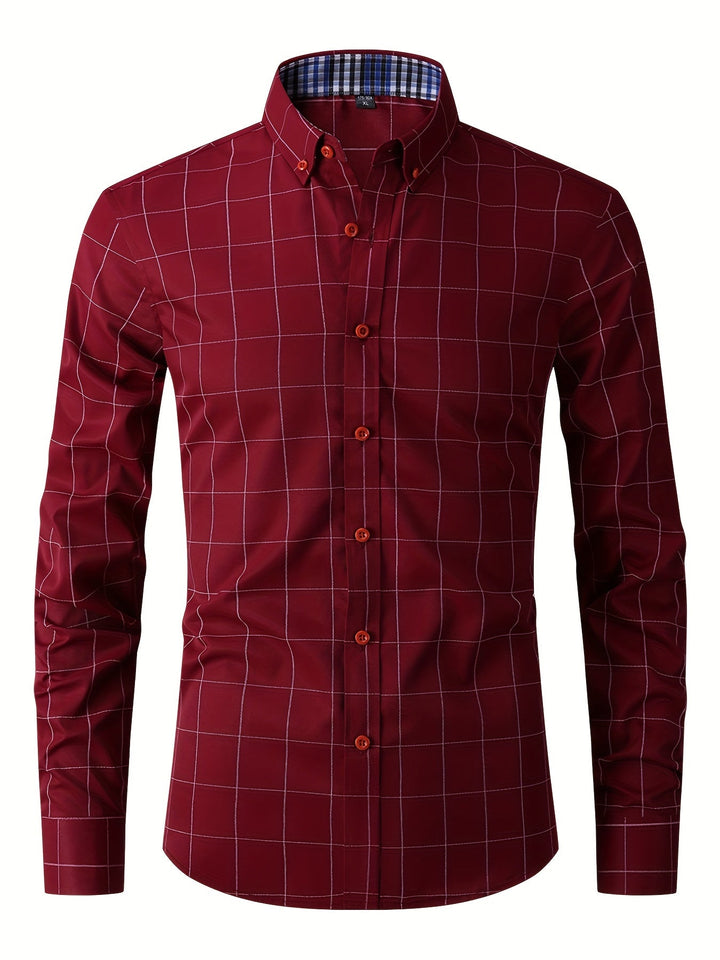 Stylish and breathable men's business summer shirt, perfect for professional and casual wear.







