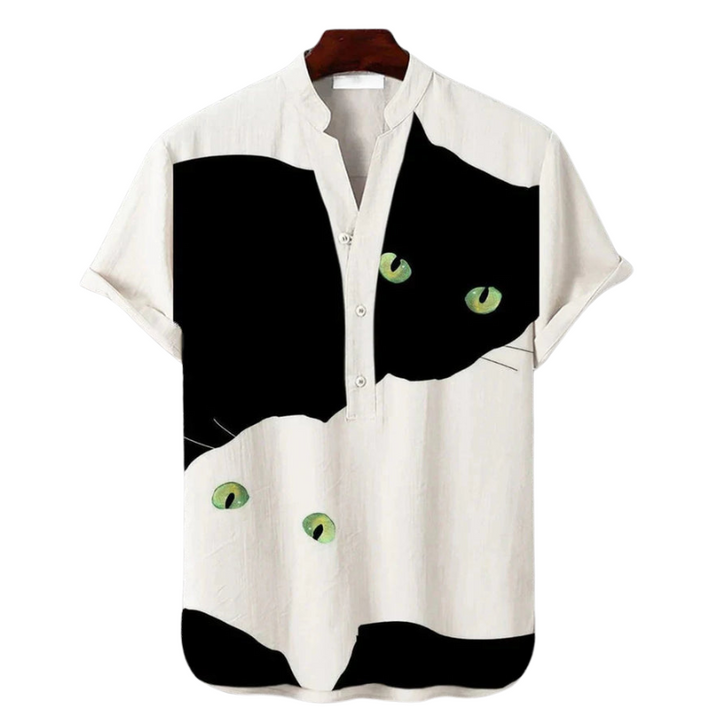 Men's comfortable linen summer shirt with breathable, lightweight fabric and a relaxed fit for warm days.