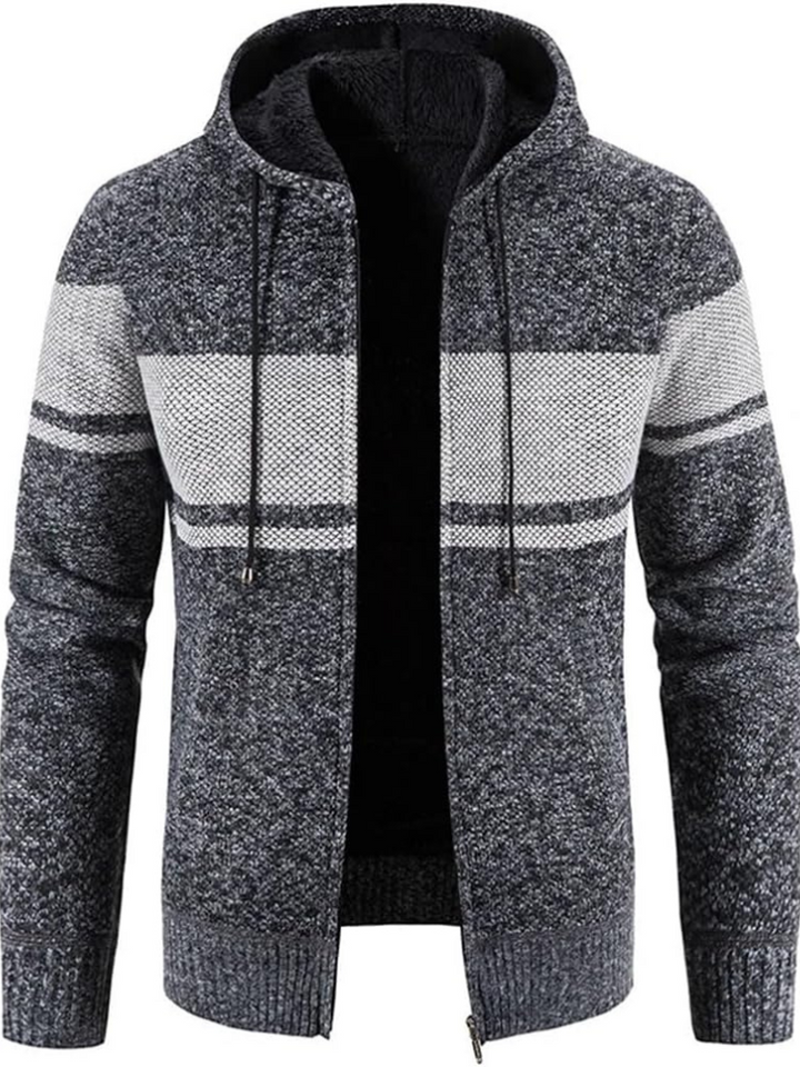 Men’s full-zip knit hoodie ideal for autumn, featuring a hood and soft material for stylish comfort on casual days.Men’s full-zip knit hoodie ideal for autumn, featuring a hood and soft material for stylish comfort on casual days.