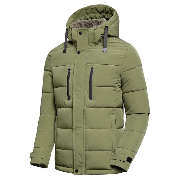 Men's high-quality warm jacket with premium insulation, perfect for chilly autumn days.