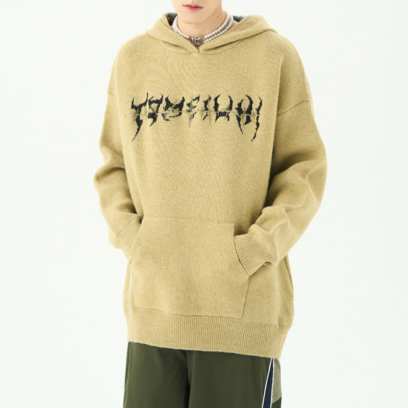 Men’s trendy hoodie with fleece lining and modern streetwear design, perfect for layering in autumn.








