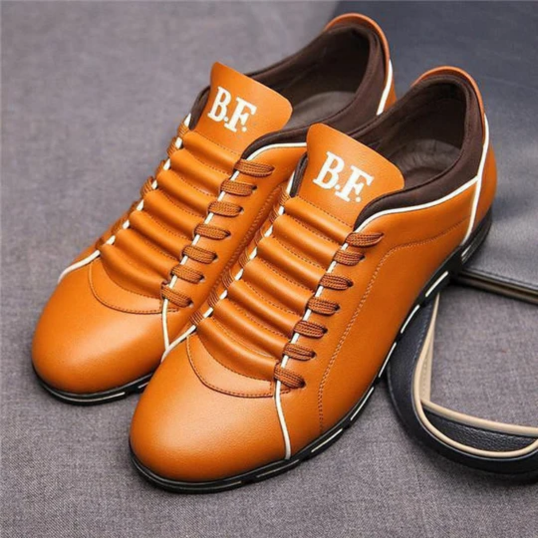 Men’s waterproof chic shoes with stylish design and non-slip sole, ideal for elegant and dry walks on Autumn days.