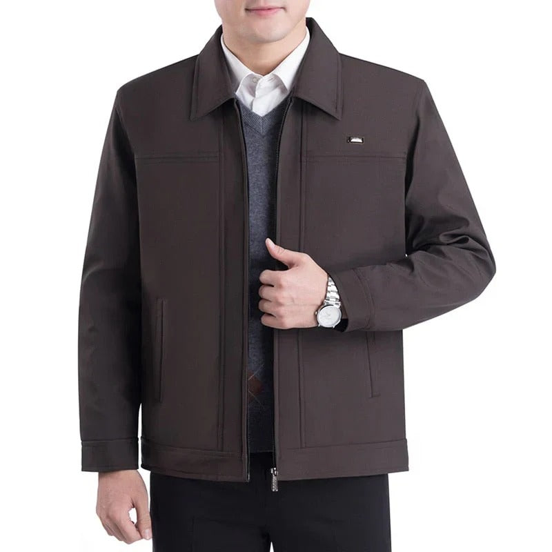 Premium elegant jacket for men with a refined design, comfortable fit, and ideal warmth for autumn days.