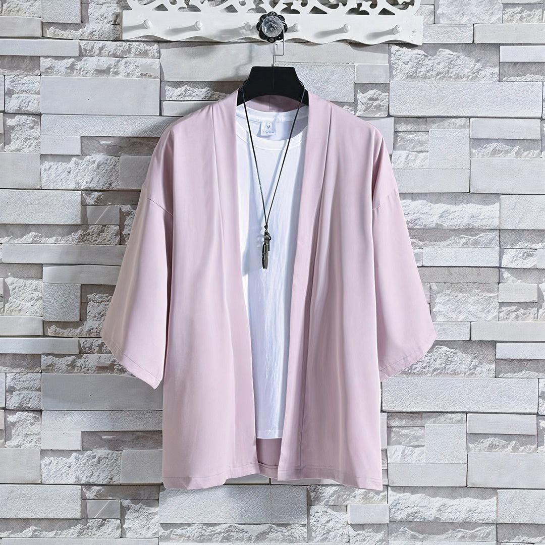 Man wearing a relaxed cardigan, perfect for autumn comfort and stylish everyday layering








