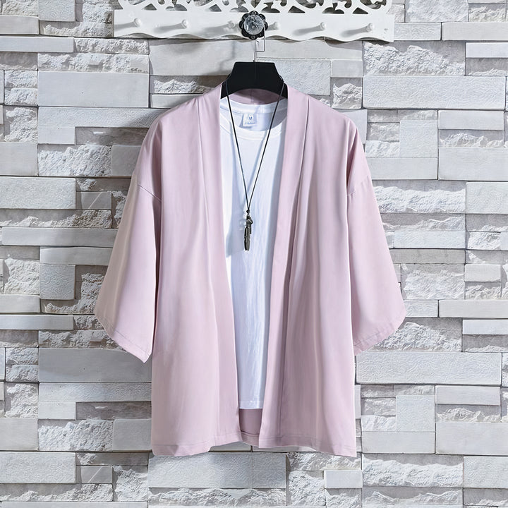 Man wearing a relaxed cardigan, perfect for autumn comfort and stylish everyday layering








