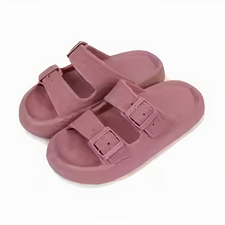 Soft cloud slippers for men with cushioned sole and breathable design, ideal for summer comfort and indoor use.