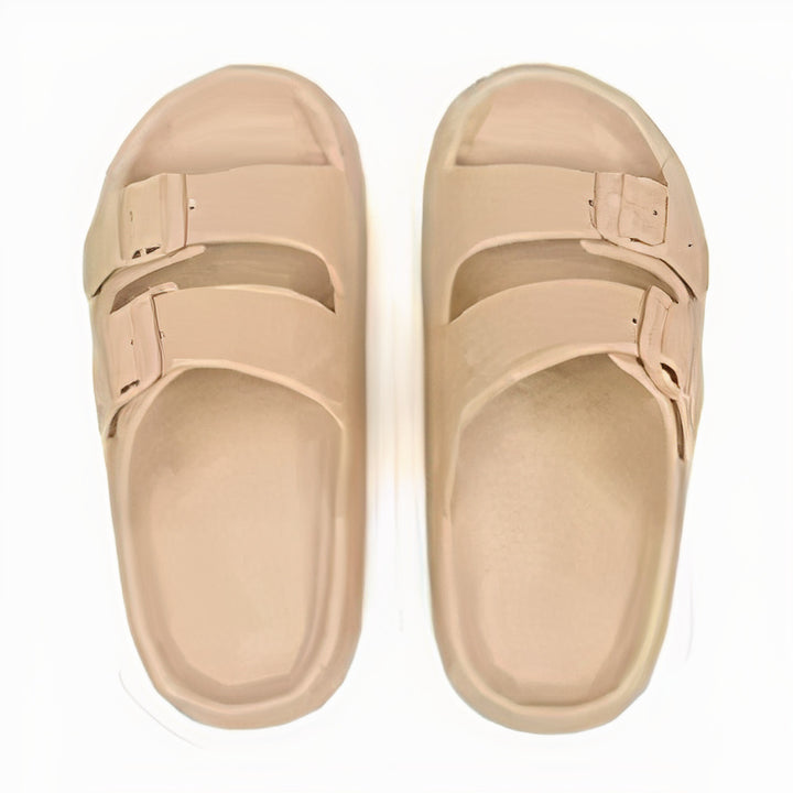 Soft cloud slippers for men with cushioned sole and breathable design, ideal for summer comfort and indoor use.