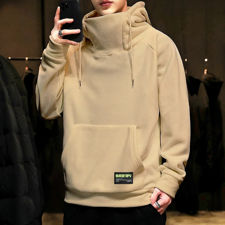 Stylish men’s warm hoodie with soft fleece lining and modern fit, ideal for cozy and confident Autumn days.