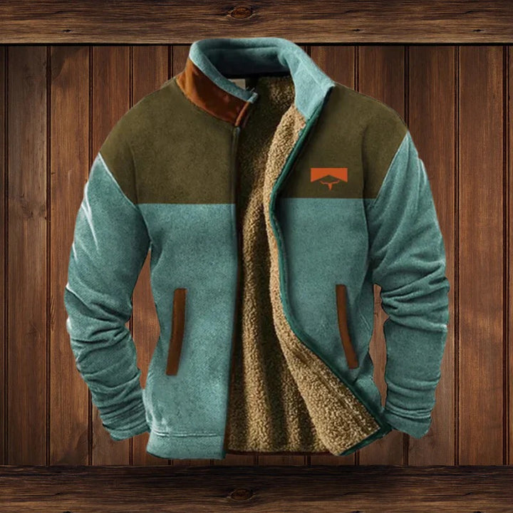 Stylish and warm autumn jacket with modern fit and breathable materials, perfect for cooler days.