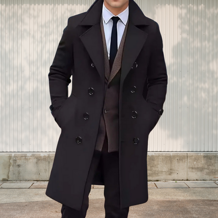 Vintage elegant coat for men perfect for stylish Autumn days








