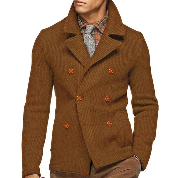 Vintage-style autumn blazer coat for men with a tailored fit, premium fabric, and a sophisticated design for versatile wear.







