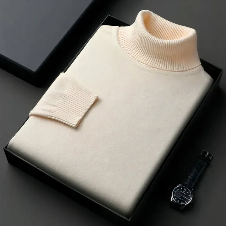 Warm premium men’s turtleneck sweater with a stylish and comfortable design, ideal for autumn days.