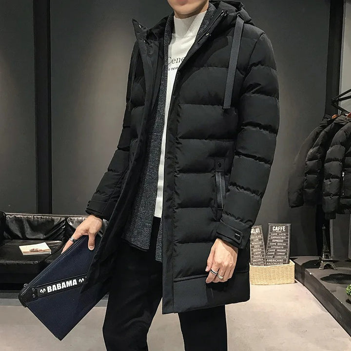 Waterproof quilted jacket for men, offering warmth and protection for autumn days.







